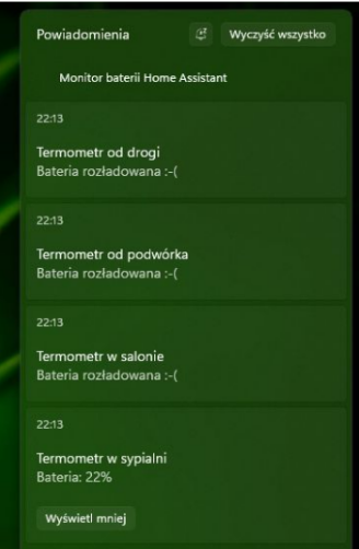 Powiadomienia systemowe Windows o rozładowanych czujnikach: termometr od drogi, od podwórka i w salonie